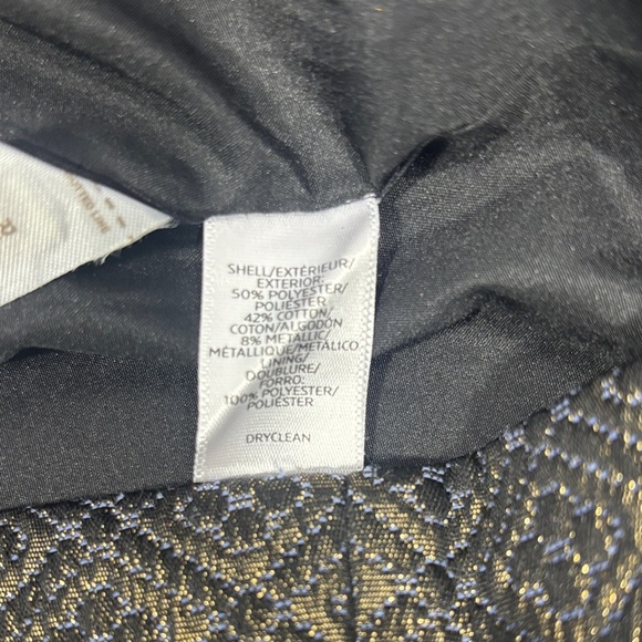 LOFT Elegant Black and Gold Patterned Mini Skirt - Picture 10 of 10